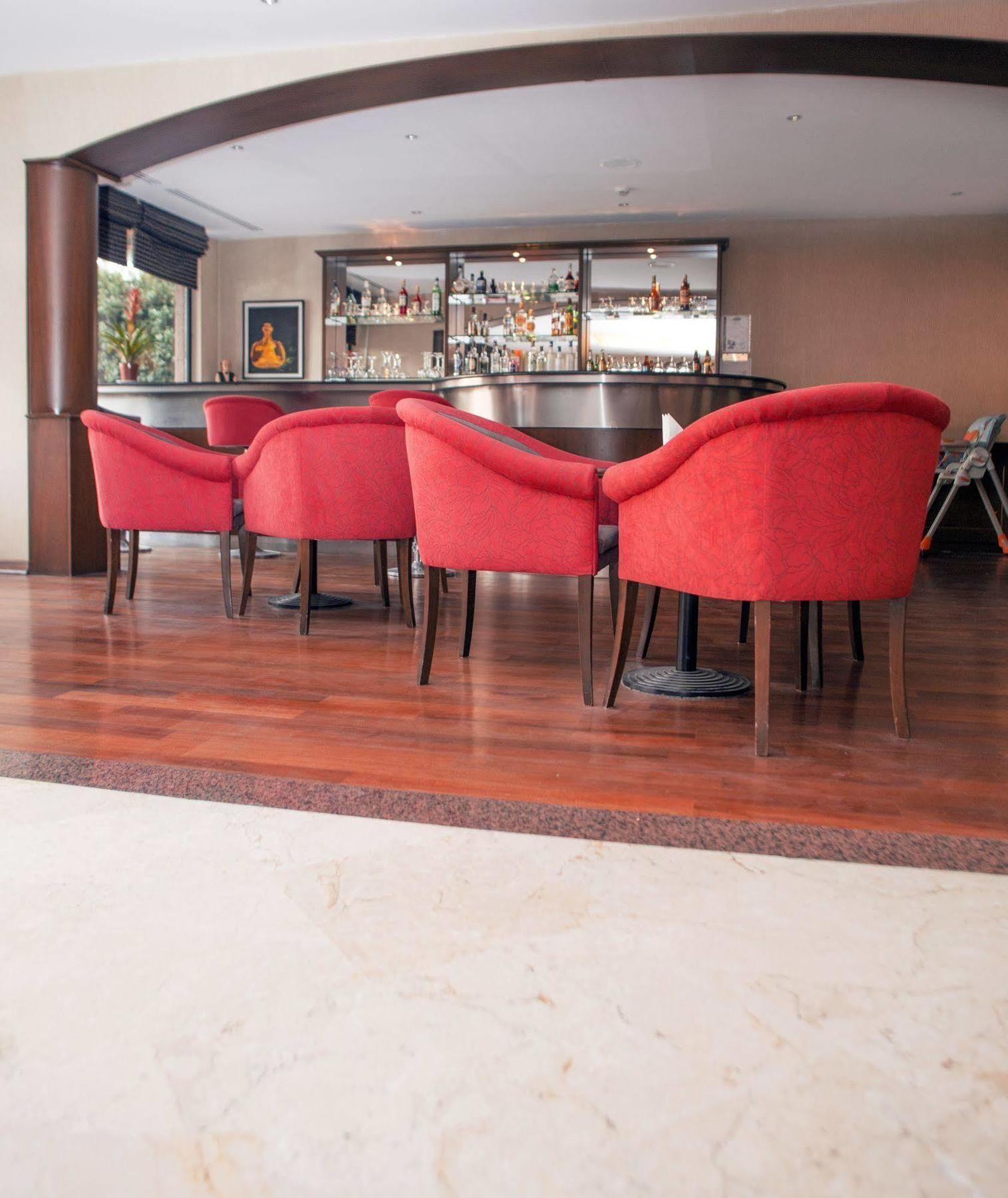 King Hotel Cankaya Анкара Экстерьер фото